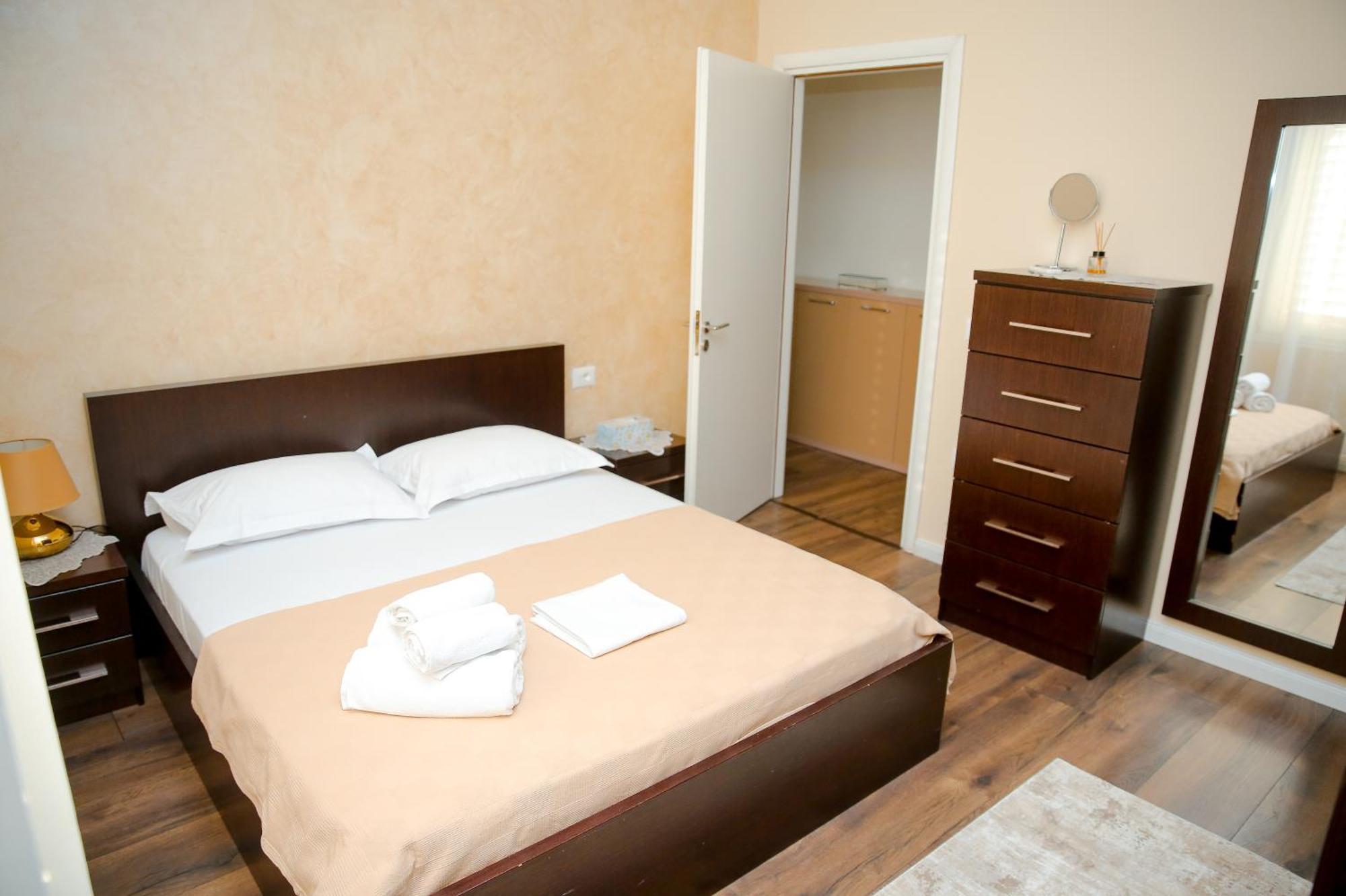 Apartmán Casa Di Besarb Shkodër Exteriér fotografie